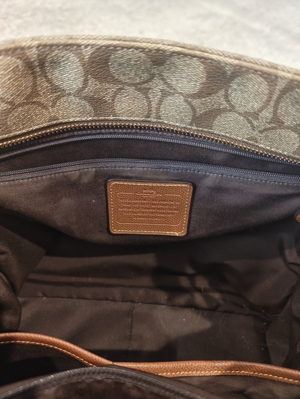 Coach Signature Canvas Tote Bag in Brown - Picture 3 of 6
